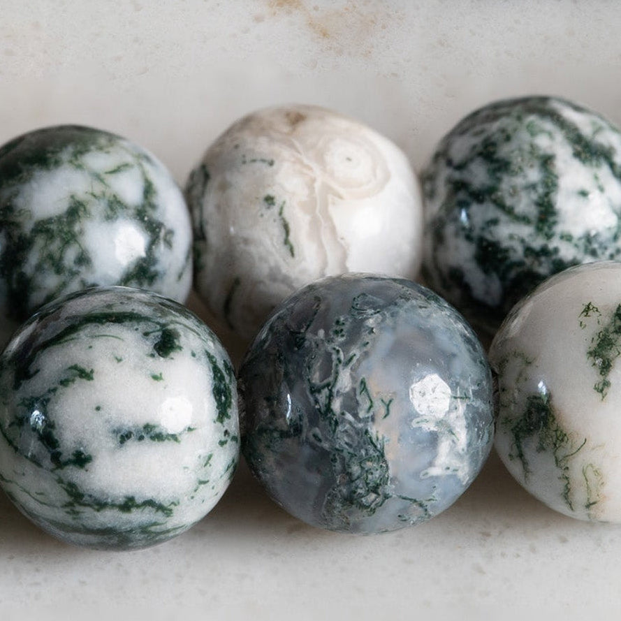 Close-up of Green Tree Agate and Kambaba Jasper beads on the Mystical Rose rosary